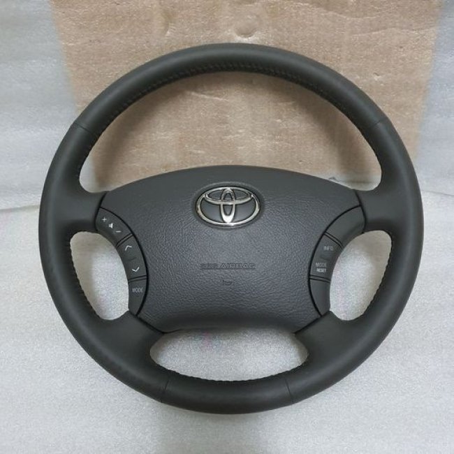 พวงมาลัย Toyota วงสี่ก้าน หนังรอบวง ของใหม่แท้เก่าเก็บ ใส่ได้กับรถกระบะวีโก้,เก๋งอีลติส 2.3