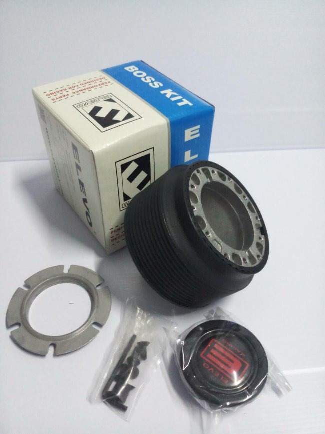 B.S.D คอพวงมาลัยแต่ง TOYOTA (T-12AB) สำหรับรถที่มีแอร์แบ็คหรือถุงลมนิรภัย รถปี1988-2005-VIOS,VIGO พวงมาลัย 3 ก้าน,CAMRY 90-96,รถตู้ คอมมิวเตอร์เก่า-ใหม่,ไฮเอช หัวจรวด,ALTIS