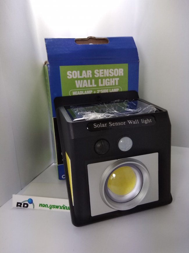 ไฟติดผนัง โซล่า รุ่น F41 มีเลนส์ขยายความสว่างด้านหน้า