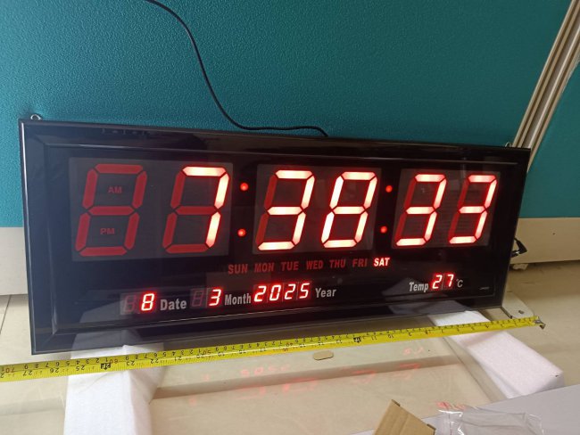 นาฬิกาดิจิตอล ขนาด 68.5*26*3CM นาฬิกาดิจิตอล ขนาด 68.5*26*3CM