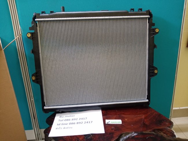 ADR หม้อน้ำ MT TOYOTA VIGO 